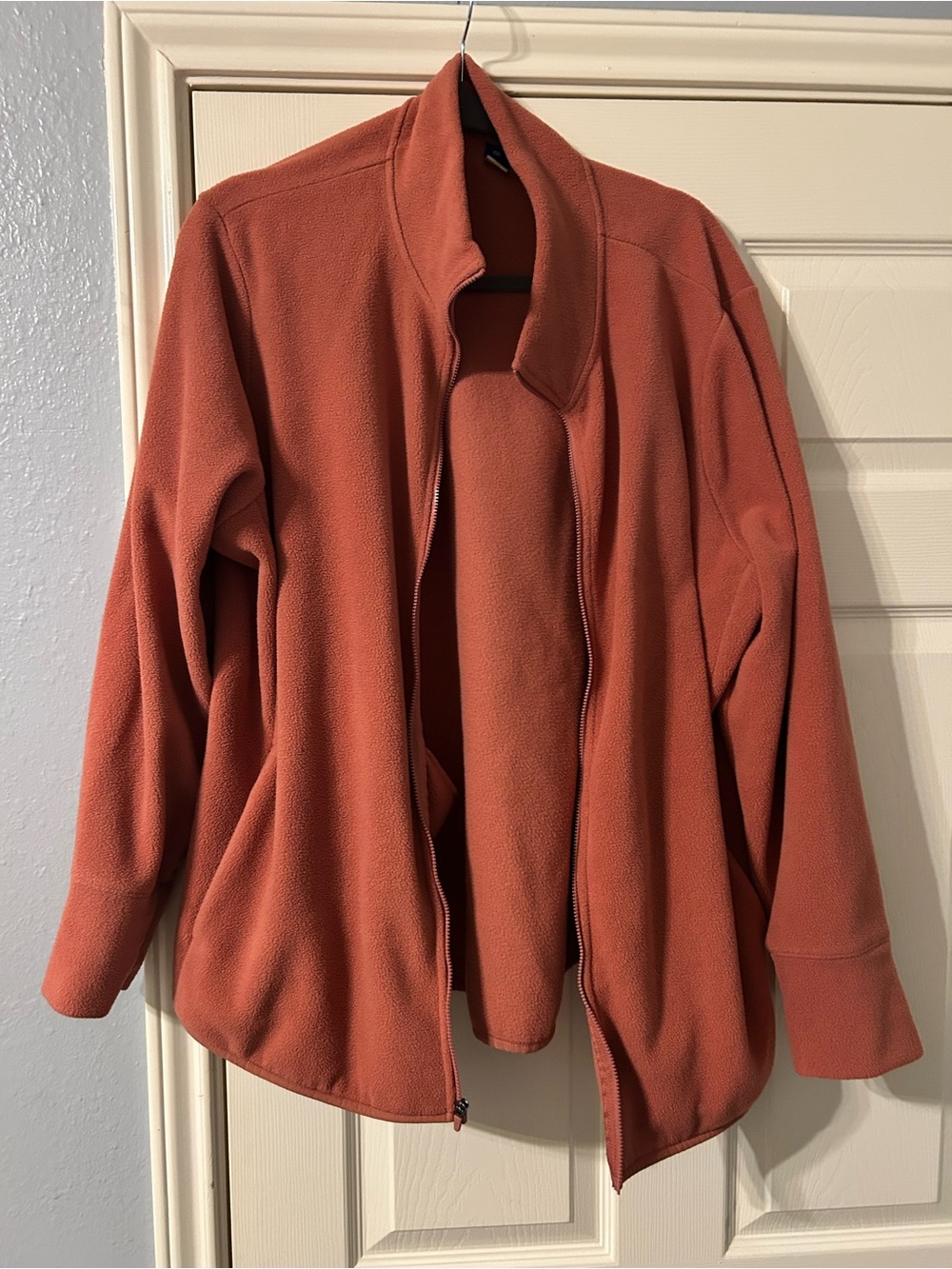 Old Navy Women's Coral Full-Zip Fleece Jacket
